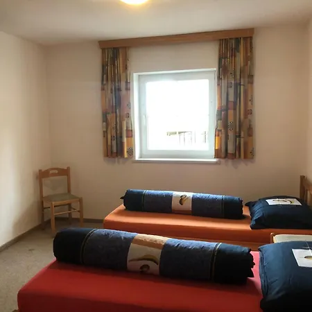 Landhaus Gruenfelder Oberperfuss Room photo